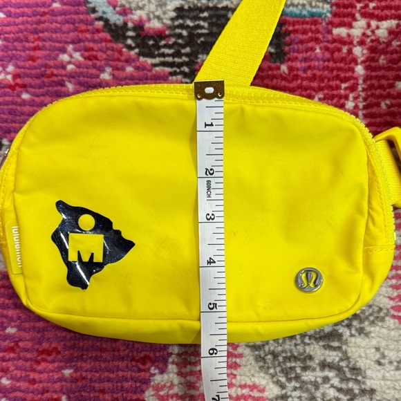 Lululemon Athletica Ironman Kona Yellow Mini belt Bag - Picture 7 of 7